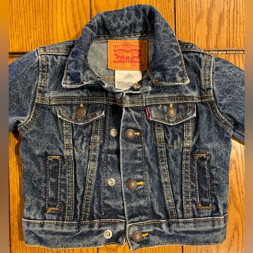 Levi Strauss Co. Blue Denim Jacket, size 12 M, snap closure
